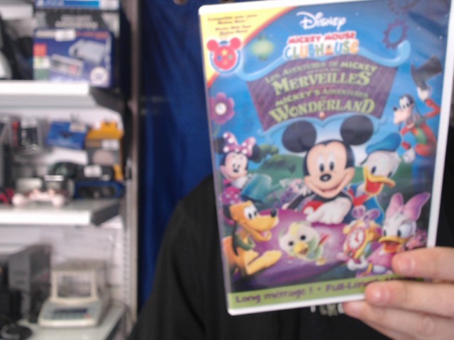 Les aventures de mickey au pays des merv