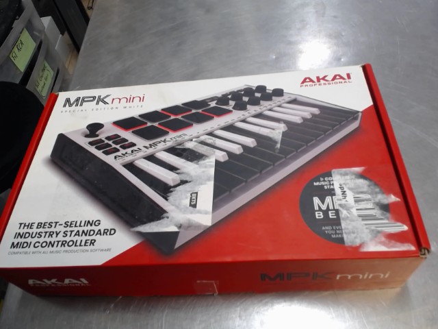 Akai mpk mini + fil ds bo