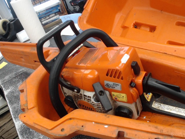 Chainsaw ms170 stihl + case