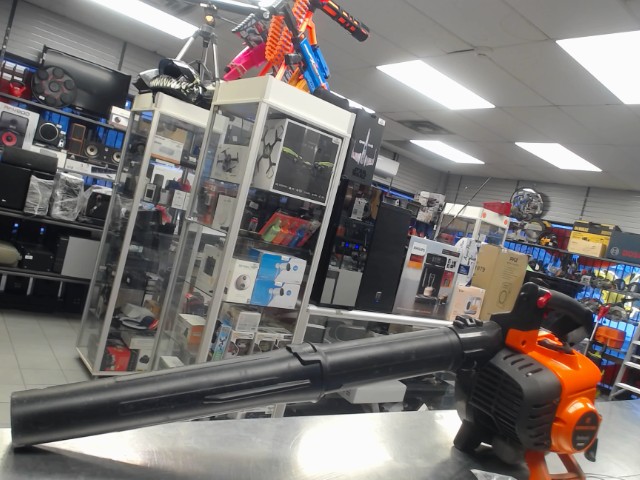 Remington 27cc souffleuse