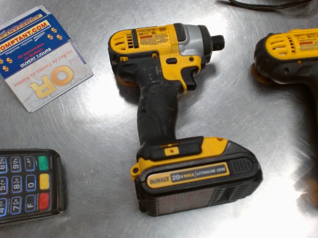 Dewalt drill + batt