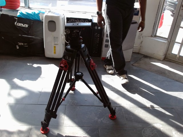 Trepied professionnelle pour camera