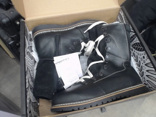 Botte hiver homme size 8 black