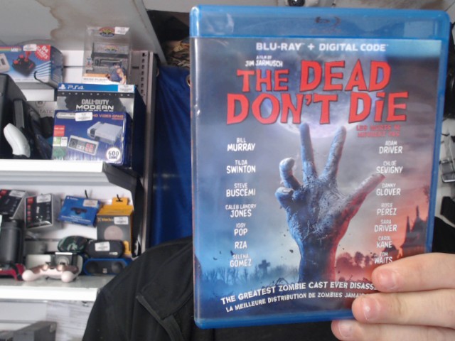 Les morts ne meurent pas