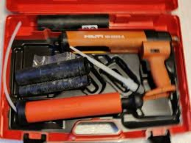 Gun a resin hilti+2 batt+chargeur