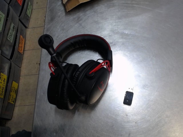 Ecouteur hyper x + clee