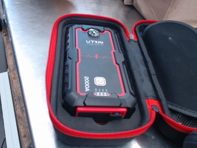 Booster pack 2000 a ultrai dans case