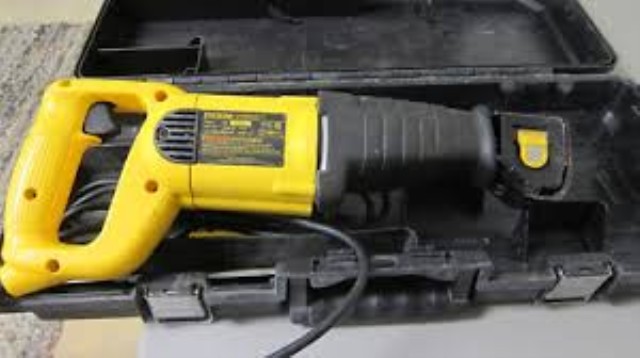 Scie sauteuse + hardcase