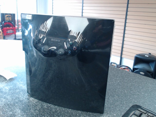 Ps3 slim 160gb avec fils et man