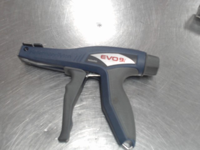 Gun strappeuse manuel