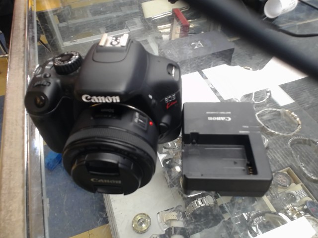 Canon camera eos kiss 4x