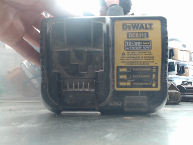 Chargeur dewalt 12v/20v