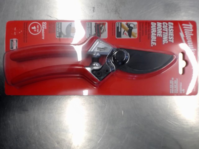 Milwaukee 3'4 pruner