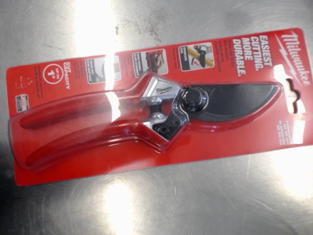 Milwaukee 1' pruner