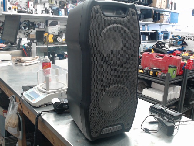 Speaker bluetooth