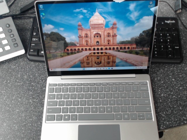 I5-1035g1/16gbram/256gbssdnvme