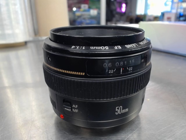 Lens canon ef 50mm