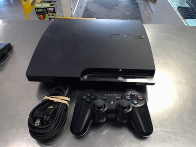 Ps3 slim avec man et fil