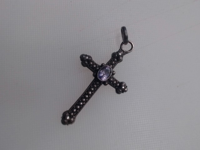 Breloque croix grosse pierre