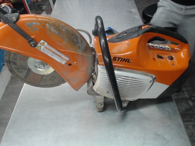 Scie a beton stihl ts420