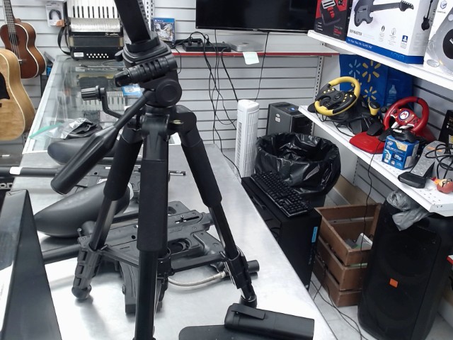 Tripod for digital camera