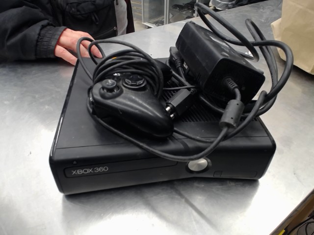 Console xbox 360 slim fils + manette