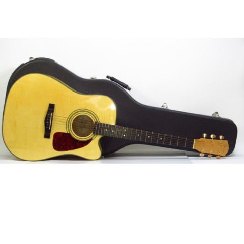 Guitare acoustique fender