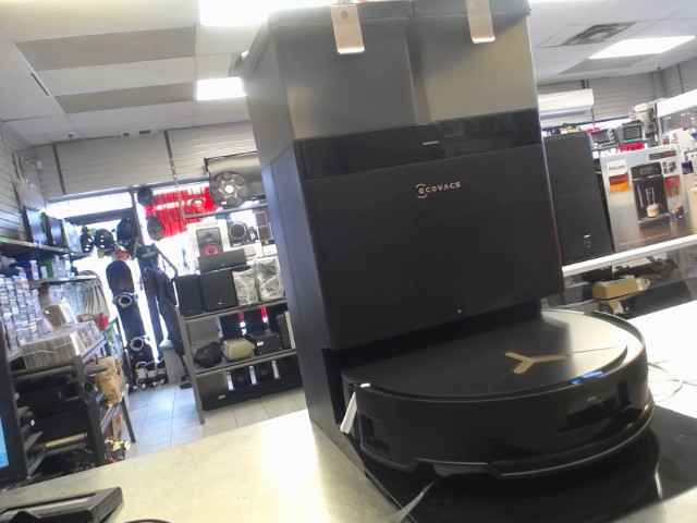 Aspirateur robot all in one