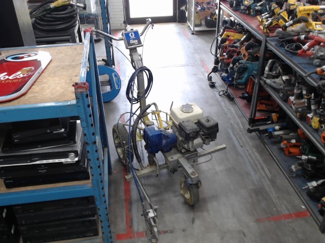 Machine a peinture commercial