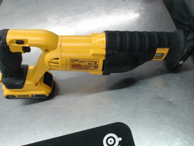 Sawlzall dewalt avec batt 2ah