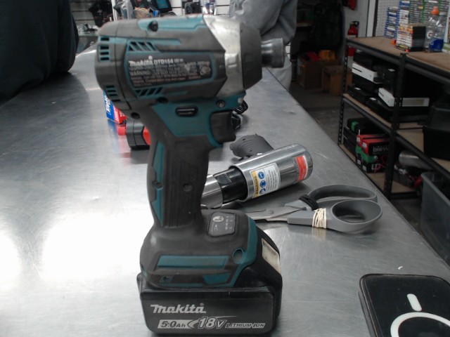 Impact makita avec batterie 5ah