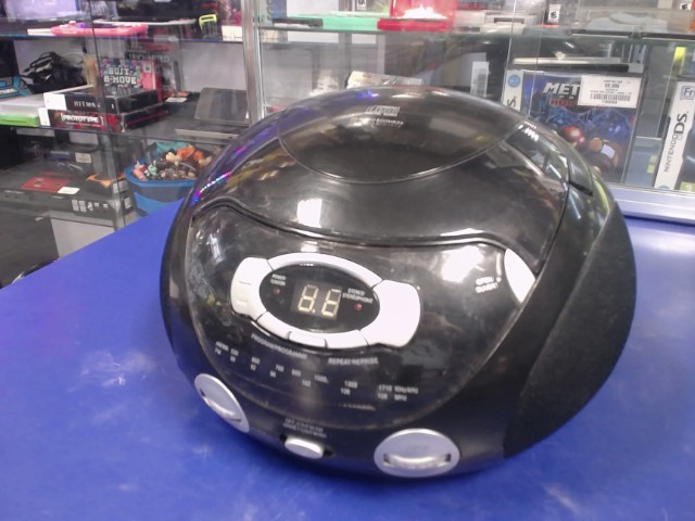 Radio cd antenne cass�e