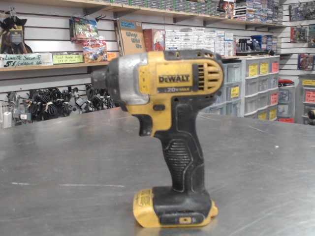 Impact 20v no batt/chargeur