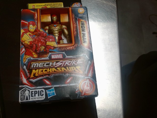 Marvel mechstrike mechasaurs iron man