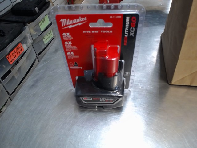 Batterie neuve milwaukee 5ah