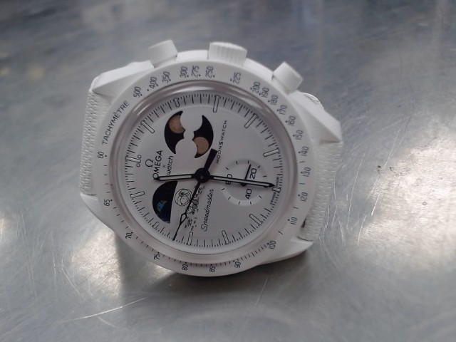 Mission to the earthpase moonshine