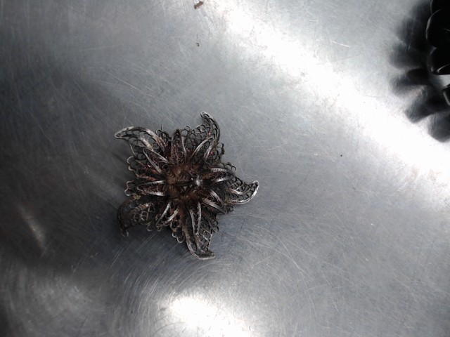 Epingle fleur argent 925