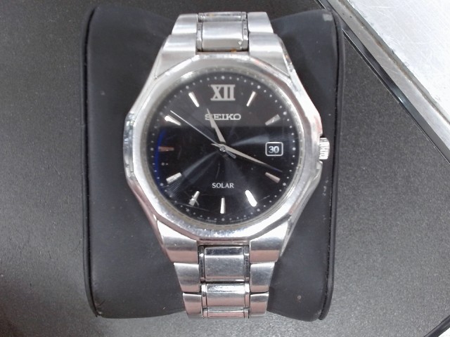 Montre seiko solar satainless steel
