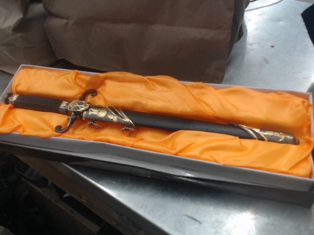 Dague russe decoratif