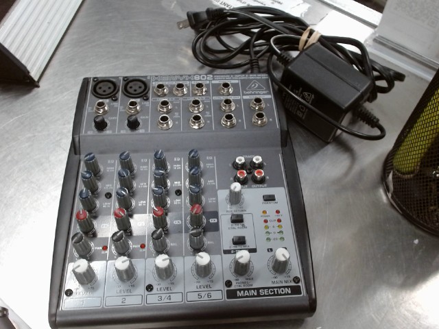 Mixer behringer noir