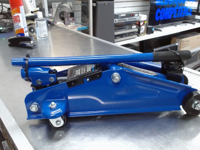 Jack a char 2ton bleu+barre