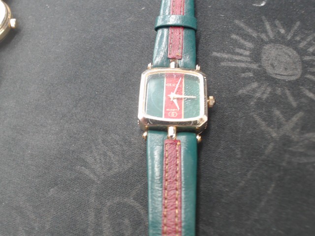 Montre gucci sherry line 25mm
