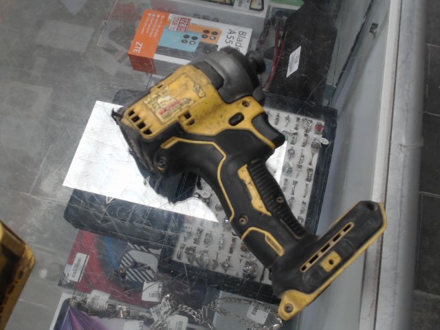 Visseuse a choc dewalt