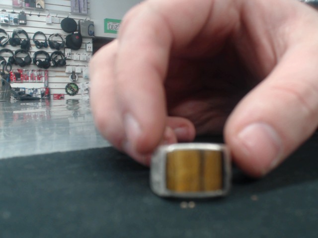 Bague en argent avec pierre