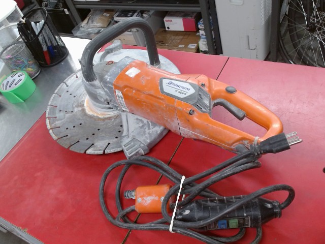 Grinder electrique a beton pas d'acc