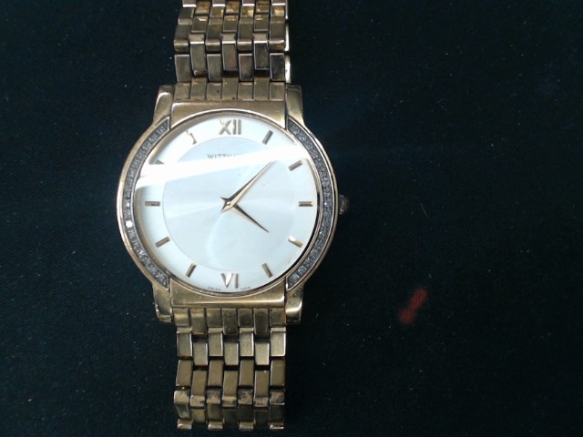 Montre en couleur or wittnauer