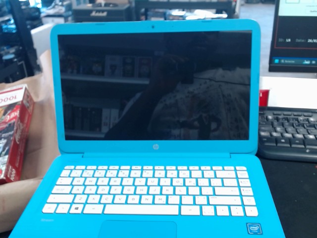 Hp bleu 4gb ram