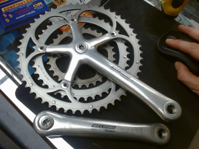 172.5mm crankset vintage avec bolts