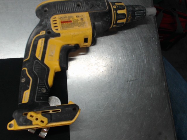 Screwgun dewalt dcf620