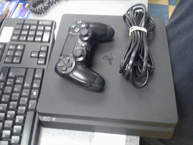 Console de jeux avec manette